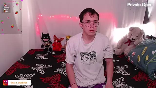 Tina_4_Charlie on StripChat