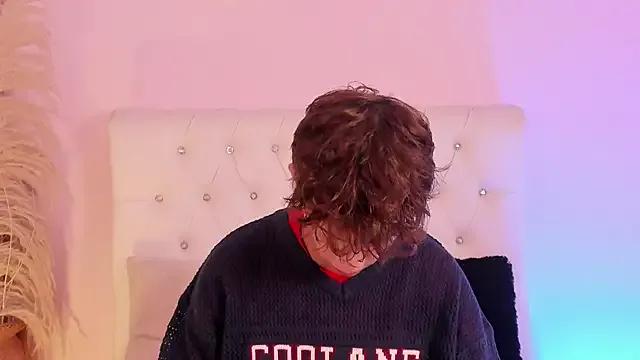 Tomy_Rox on StripChat