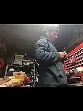 Freechat twistafatpipe on StripChat