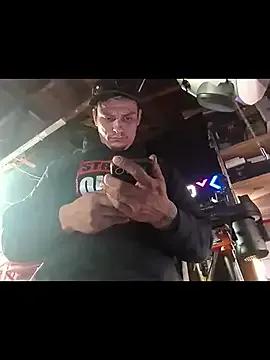 twistafatpipe — show my bulge