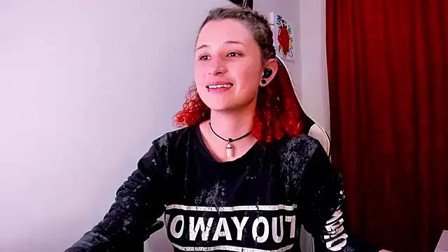 valentina_27 on StripChat