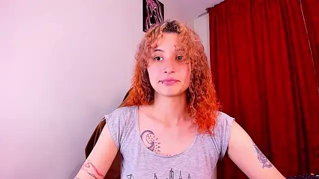 valentina_27 on StripChat