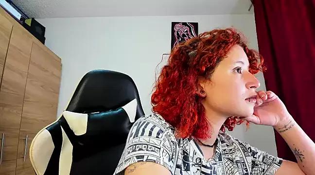 valentina_27 on StripChat
