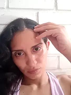 valeriaswang_Lucas on StripChat