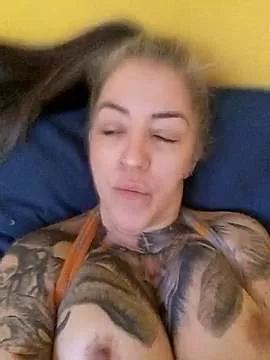 vamporasuccubus19777 on StripChat