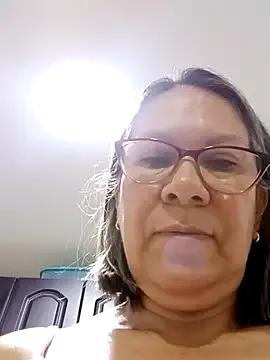 victoria_wayne on StripChat