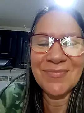 victoria_wayne on StripChat