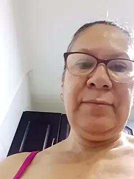 victoria_wayne on StripChat