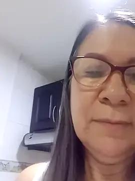 victoria_wayne on StripChat