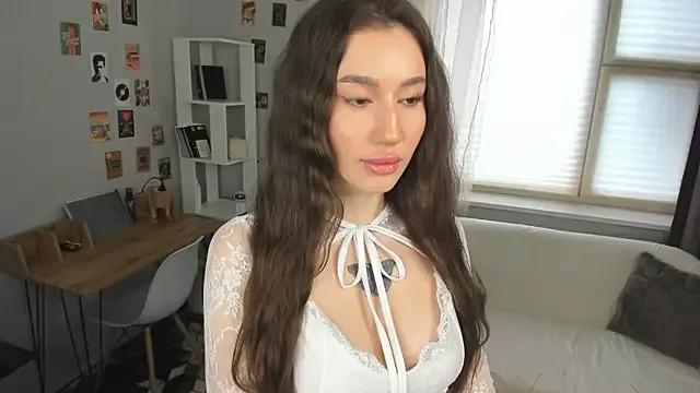 StripChat VvesssbZe is Freechat VvesssbZe — gently touch my body