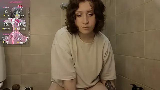 whatamarrie on StripChat