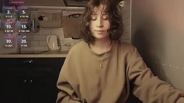 whatamarrie on StripChat