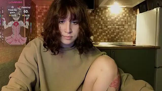 whatamarrie on StripChat