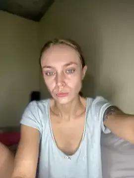 Freechat White_mistress on StripChat