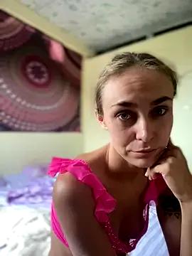 Freechat White_mistress on StripChat