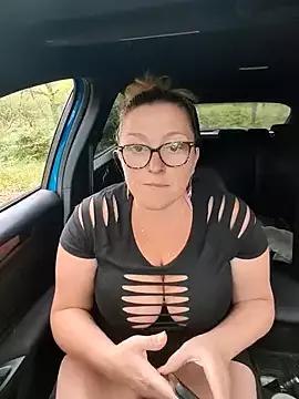 Freechat winniess40 on StripChat