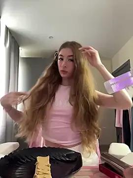 Freechat your_girl_next_door on StripChat