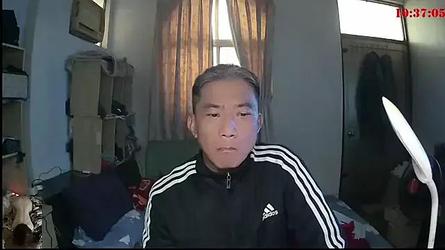 YuHsuant on StripChat