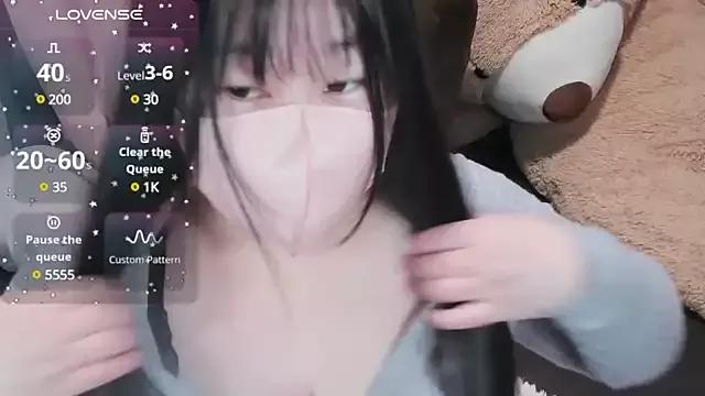 yuinyan3150 on StripChat