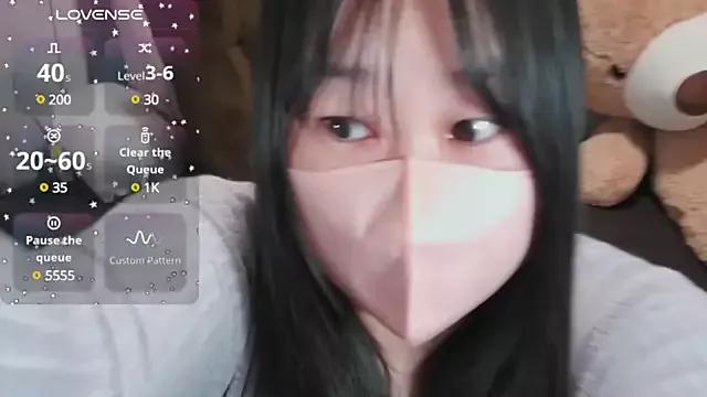 yuinyan3150 on StripChat