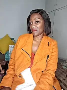 Freechat Yummychoklit on StripChat