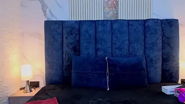 StripChat yunkeyc is Freechat yunkeyc —