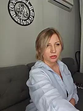 Freechat zarina3003 on StripChat