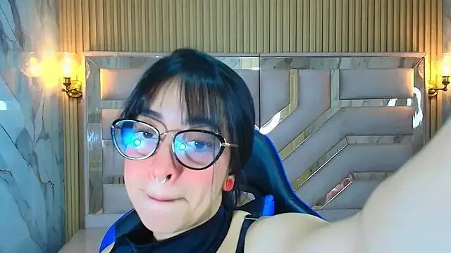 Freechat zoe_r_ on StripChat