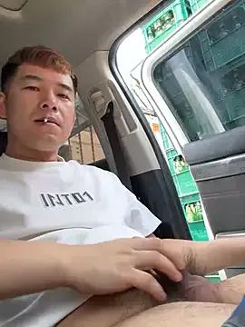 zxb757369 on StripChat